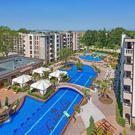 Cascadas Private 아파트 써니비치