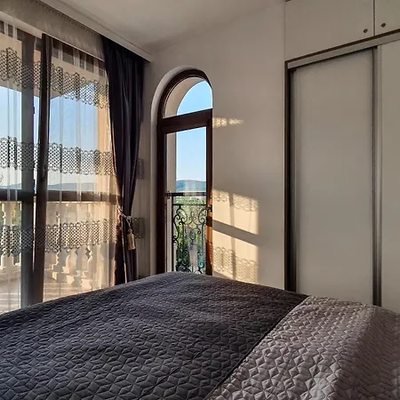 Cascadas Private Apartment Sunny Beach